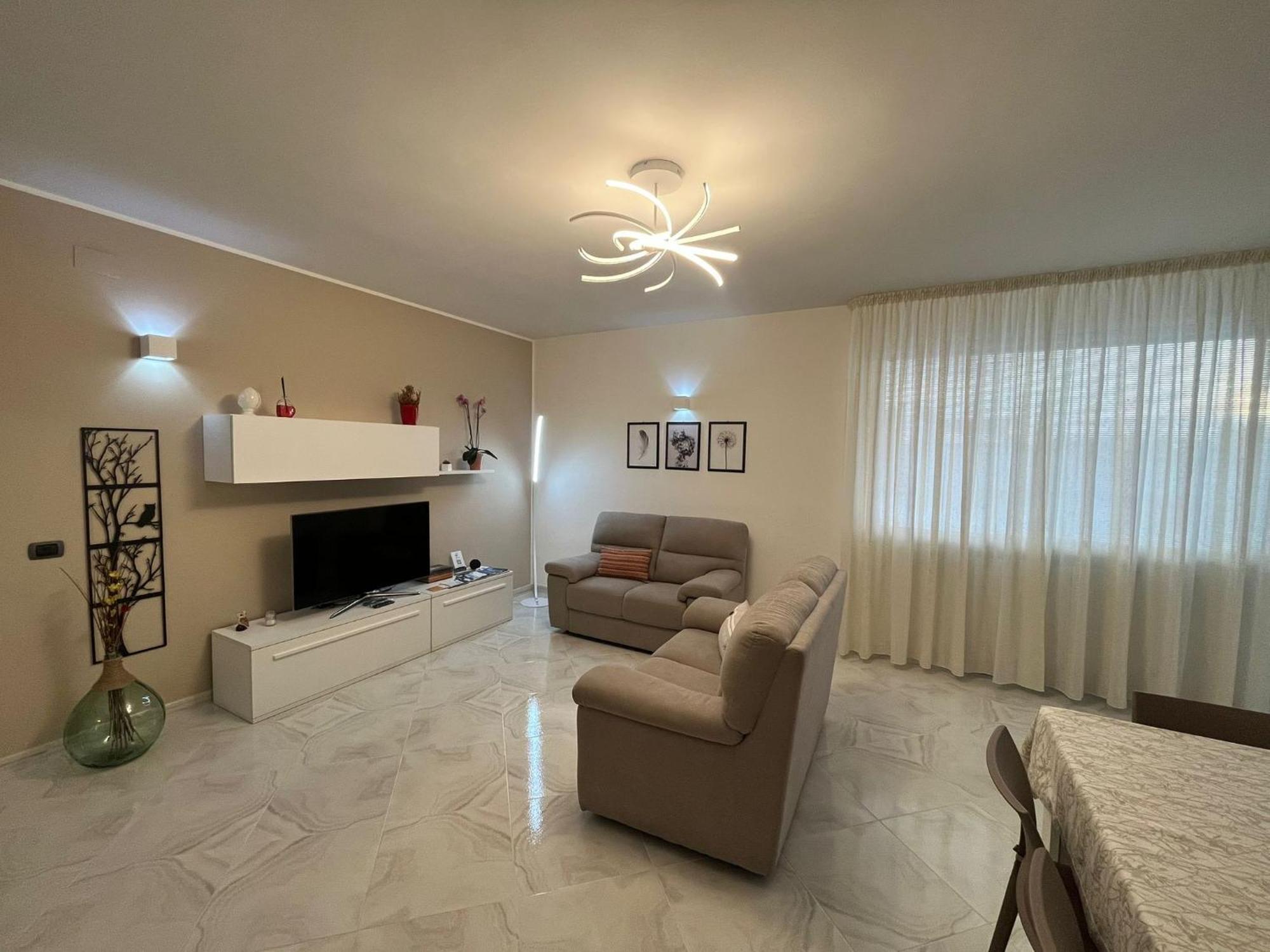 A Casa Di Chiara Apartment Lecce Ngoại thất bức ảnh